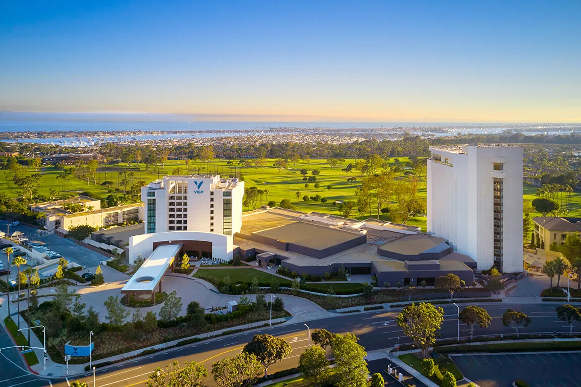 VEA Newport Beach, A Marriott Resort & Spa, beside Fashion Island in Newport Beach